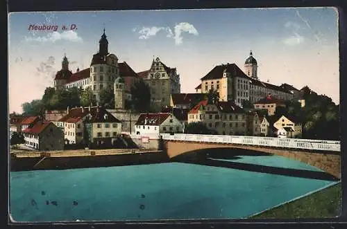 AK Neuburg a. D., Teilansicht mit Donaupartie