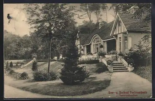 AK Swinemünde, Tennishäuschen mit Gartenanlagen