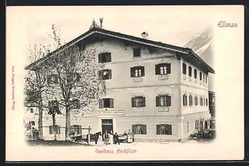 AK Ellmau, Gasthaus Hochfilzer mit Angestellten