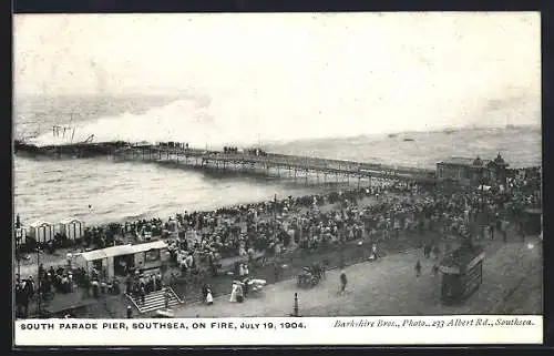 AK Southsea, South Parade Pier on Fire July 19, 1904