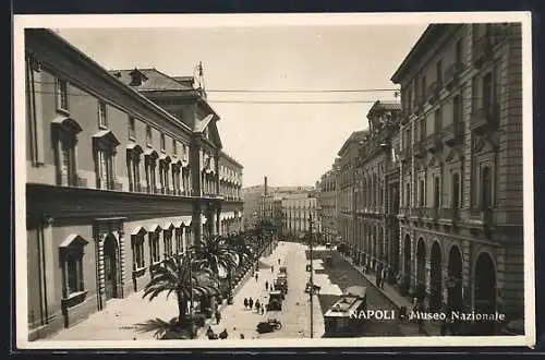 AK Napoli, Strassenbahn am Museo Nazionale
