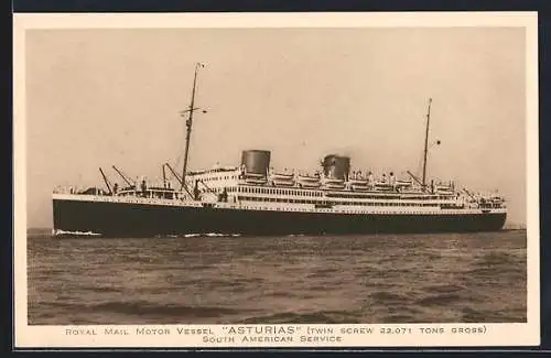AK Passagierschiff RMMV Asturias auf dem Meer, South American Service