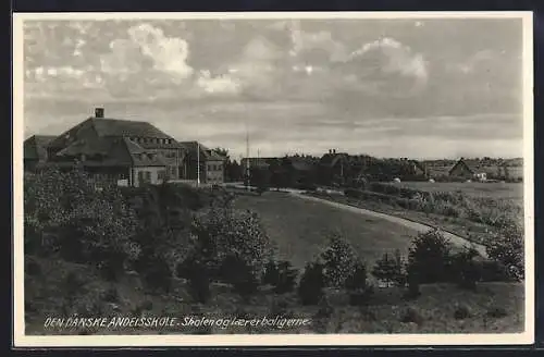 AK Middelfart, Den danske Andelsskole, Skolen og laererboligerne