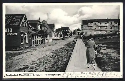 AK Norddorf /Amrum, Strandstrasse mit Pension Seeblick u. Geschäftshaus Bernhardt