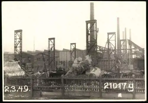 27 Fotografien Ansicht Hirschfelde O.L., Kohlekraftwerk nach der Zerstörung im 2. Weltkrieg, Trümmer, Aufräumarbeiten