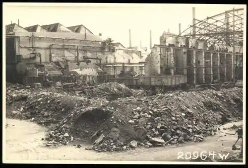 27 Fotografien Ansicht Hirschfelde O.L., Kohlekraftwerk nach der Zerstörung im 2. Weltkrieg, Trümmer, Aufräumarbeiten