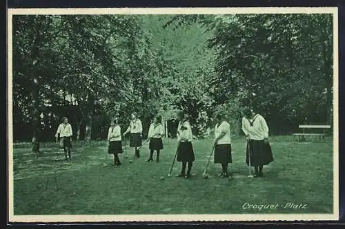 AK Carlowitz, Pensionat der Ursulinen, Mädchen auf Croquet-Platz
