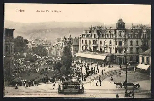 AK Trier, Strassenbahn an der Porta Nigra