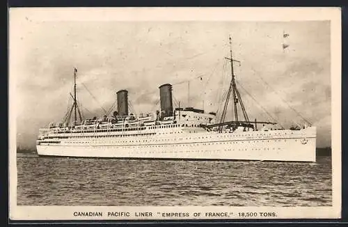 AK Canadian Pacific Liner Empress of France, Steuerbordseite des Passagierschiffes