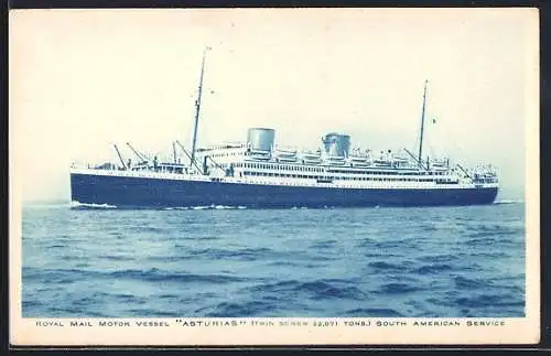 AK Passagierschiff RMMV Asturias auf hoher See, South American Service