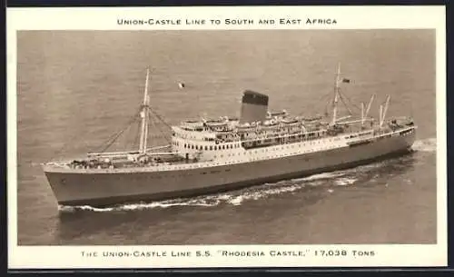 AK Passagierschiff S.S. Rhodesia Castle der Union-Castle Line auf See