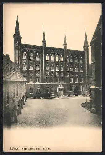 AK Lübeck, Nordfacade am Rathaus