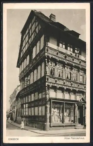 AK Einbeck, Altes Patrizierhaus mit Strasse