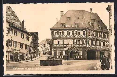 AK Nagold /Schwarzwald, Strassenpartie mit dem Hotel Post