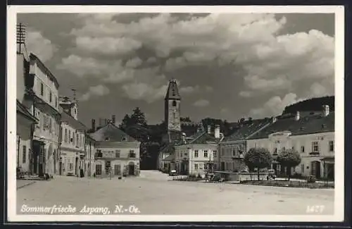 AK Aspang /N.-Oe., Platz mit Kaufhaus und Shell-Tanksäule