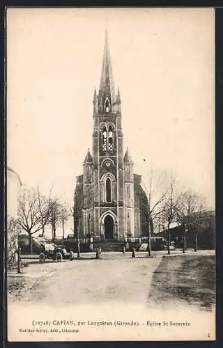 AK Capian, Église St-Saturnin et voiture ancienne devant l`entrée
