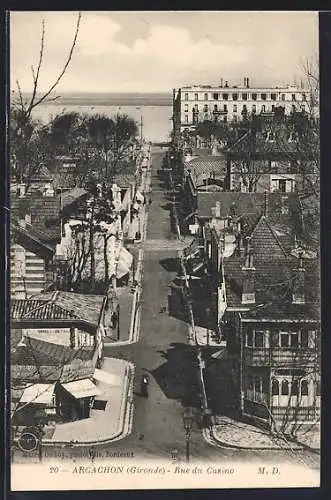 AK Arcachon, Rue du Casino avec vue sur la mer