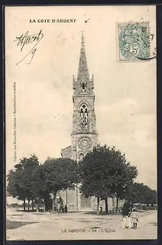 AK Le Verdon, L`Église et ses environs verdoyants