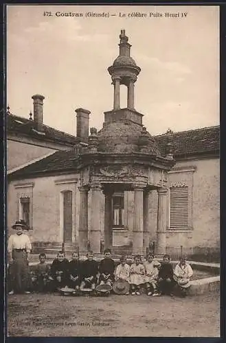 AK Coutras, Le célèbre Puits Henri IV avec des enfants posant devant