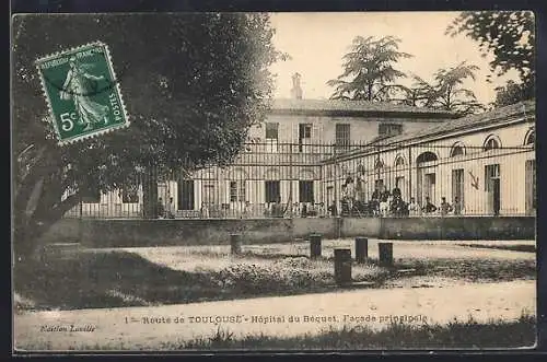 AK Béquet, Hôpital, Facade principale
