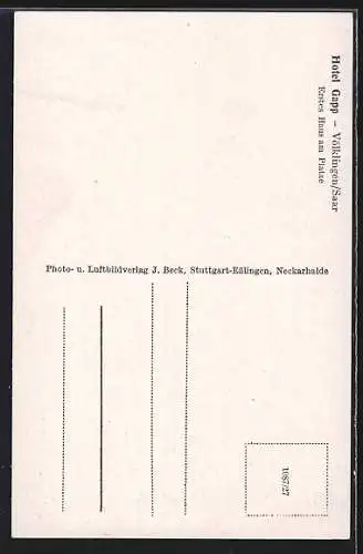 AK Völklingen /Saar, Hotel Gapp mit Strasse und Turm, Strassenpartie mit Rathaus