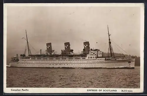 AK Passagierschiff Empress of Scotland vor der Küste, Canadian Pacific Liner