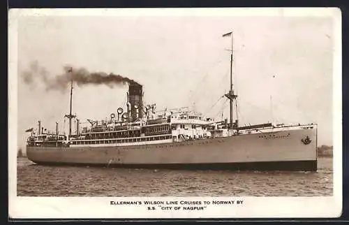 AK Passagierschiff SS City of Nagpur vor der Küste, Ellerman`s Wilson Line