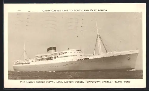 AK Passagierschiff RMMV Capetown Castle auf dem Meer, The Union-Castle Line