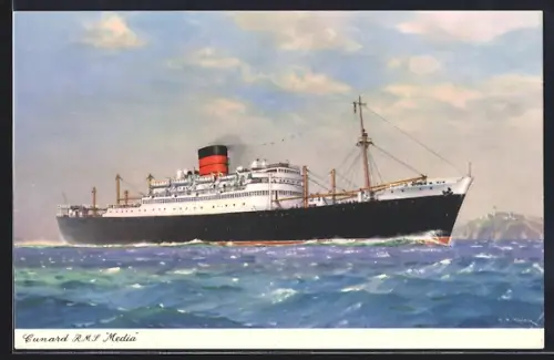 AK Passagierschiff RMS Media vor der Küste, Cunard Liner