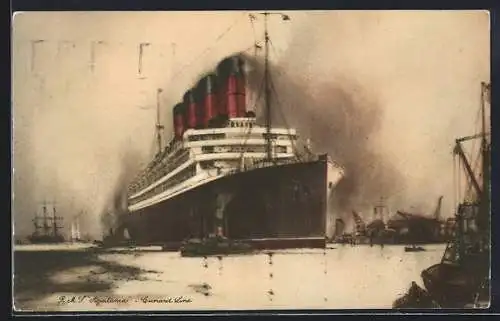 AK R.M.S. Aquitania im Hafen, Passagierschiff, Cunard Line