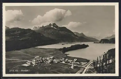 AK Sils-Baselgia, Panoramablick auf Ort und See