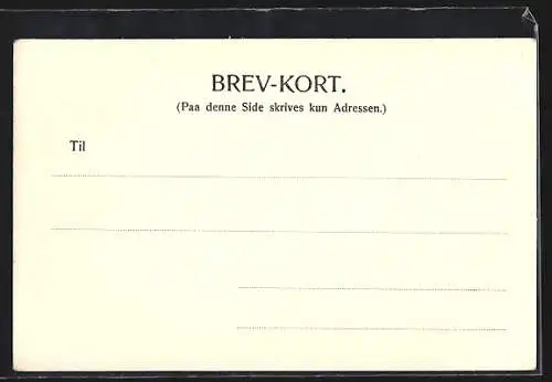 AK Merok, Ortsansicht mit Gewässer und Gipfeln