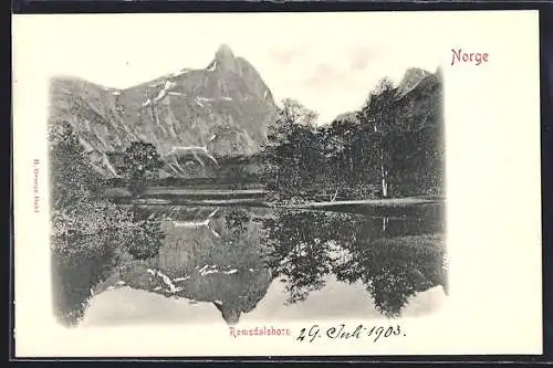 AK Romsdalshorn, Ansicht vom Wasser aus