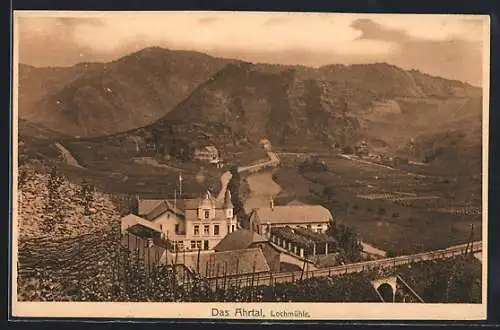AK Lochmühle /Ahrtal, Ortsansicht mit Bergen