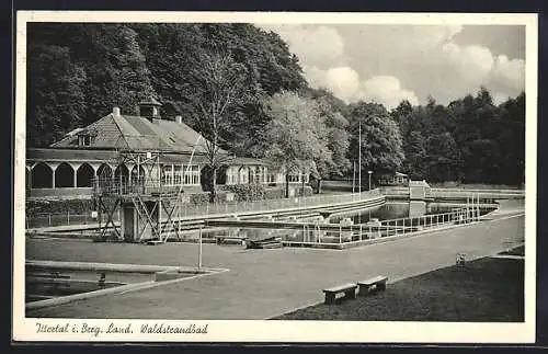 AK Ittertal i. Berg. Land, Blick auf das Waldstrandbad