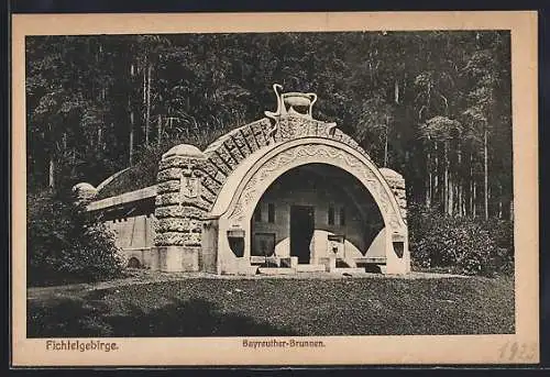 AK Warmensteinach, Bayreuther Brunnen im Wald