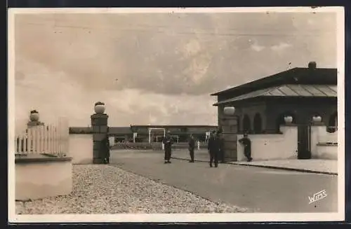 AK Landau / Pfalz, Palatinat, Entrée du Quartier du 24. R. A., Forces Francaises en Allemagne