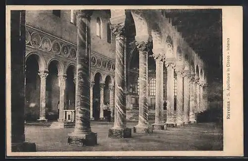 AK Ravenna, S. Apollinare in Classe, Interno