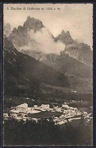 AK S. Martino di Castrozza, Totalansicht gegen die Berge