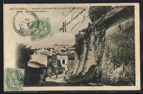 AK La Réole, Anciens remparts de la ville et l`hôpital