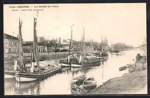 AK Libourne, Les bords de l`Isle avec voiliers amarrés