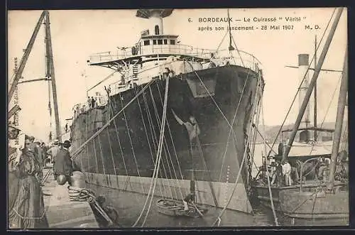 AK Bordeaux, Le Cuirassé Vérité après son lancement 28 Mai 1907