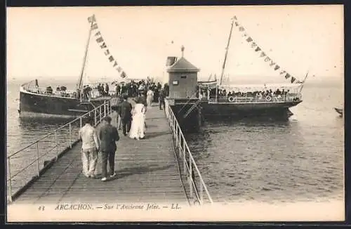 AK Arcachon, Sur l`ancienne jetée