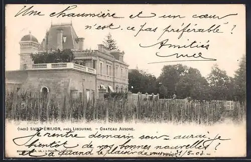 AK Saint-Émilion, Château Ausone près de Libourne avec vignoble en avant-plan