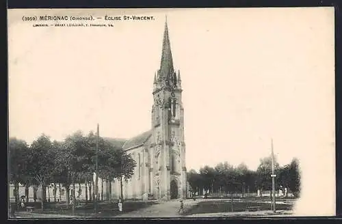 AK Mérignac, Église St-Vincent et la place environnante