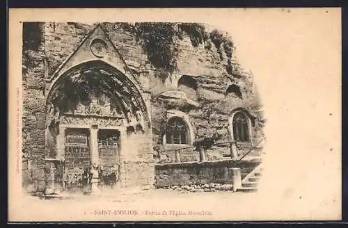 AK Saint-Émilion, Entrée de l`Église Monolithe