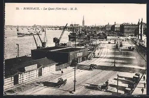 AK Bordeaux, Les Quais (Côté Sud) avec navires et quais animés