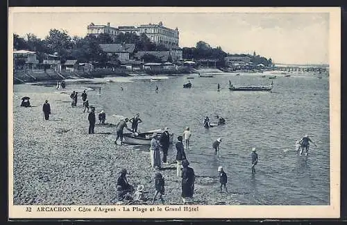 AK Arcachon, Côte d`Argent, La Plage et le Grand Hôtel
