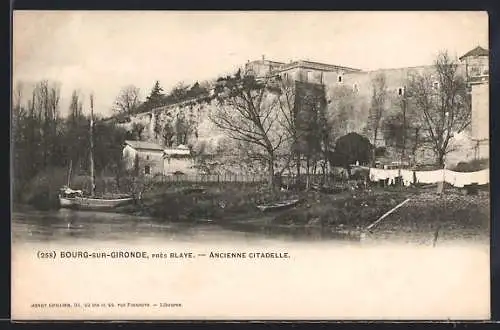 AK Bourg-sur-Gironde, Ancienne Citadelle près de Blaye