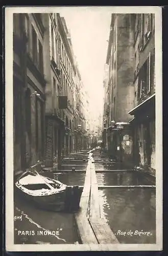 AK Paris, Rue de Bièvre inondée avec barque flottante